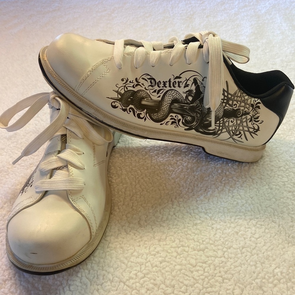 Dexter Cutter Sneaker Snake & Sword Graphic Size 10 M Preowned